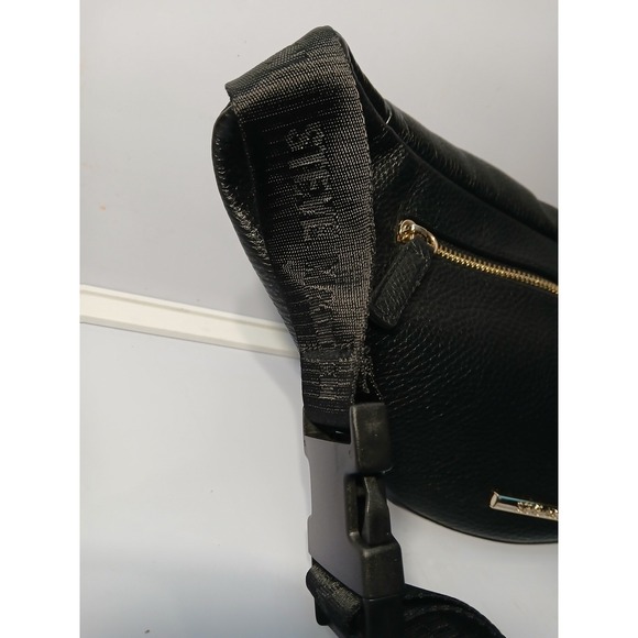 Steve Madden Black Quilted Convertible Fanny Pack Belt Bag & Matching Wallet Set - Picture 7 of 10